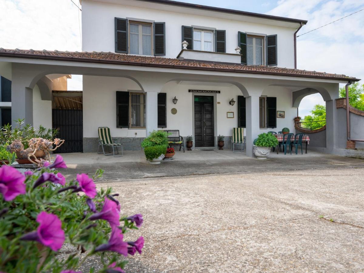 Holiday Home Casa Della Peschiera By Interhome Isola d'Asti Exterior photo